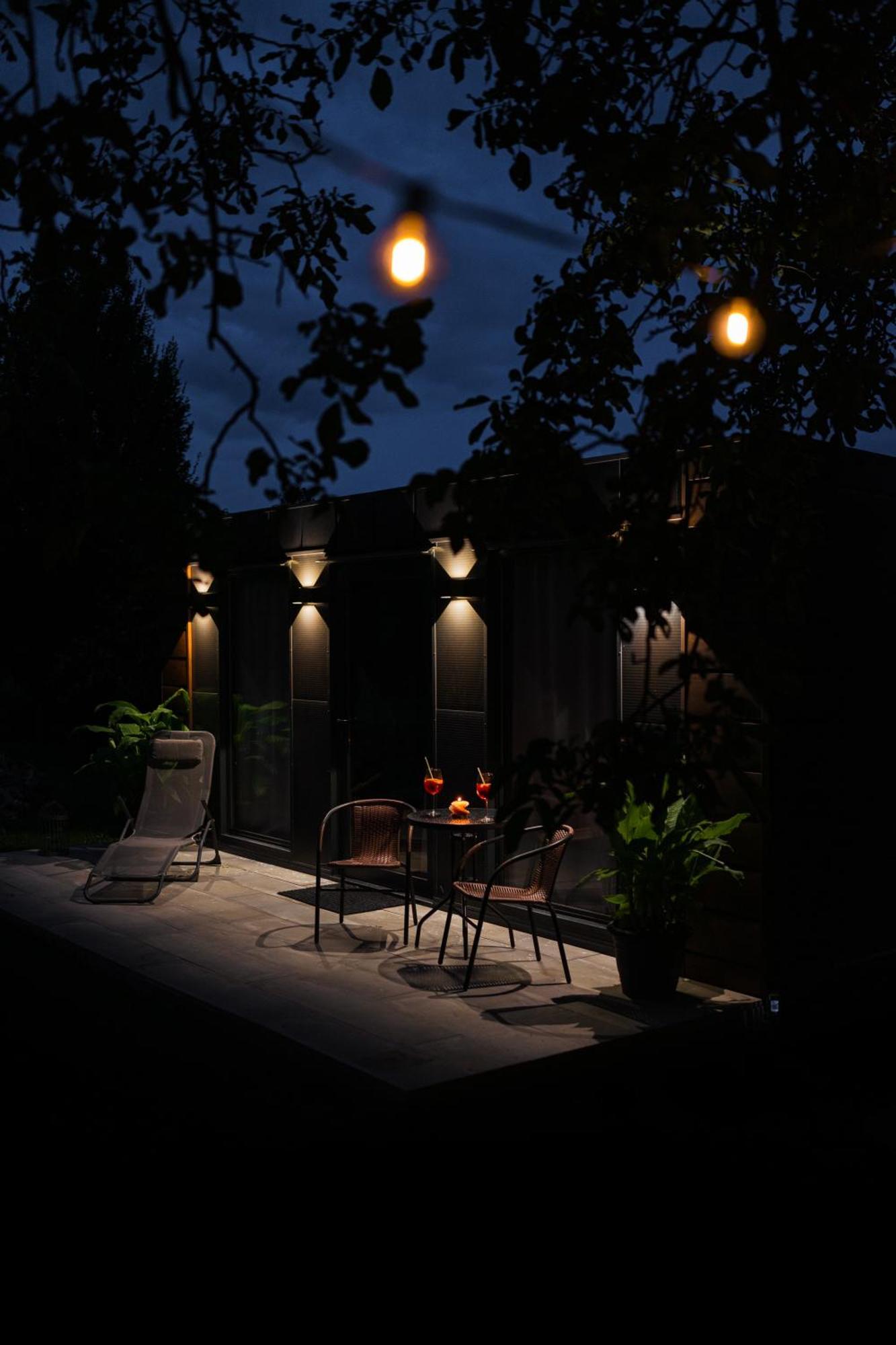 Tiny House Mezi Sklepy Apartment Kobylí Exterior photo